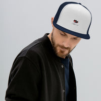 Gorra tipo trucker plana H